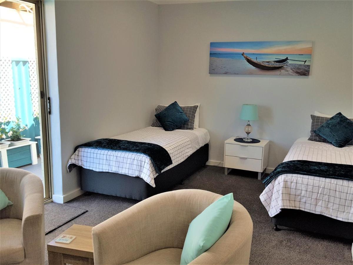 ロッキンガム パーム ビーチ ベッド&ブレックファースト Bed & Breakfast エクステリア 写真