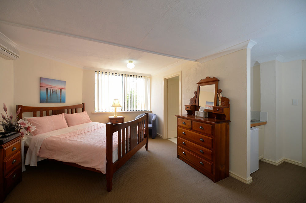 ロッキンガム パーム ビーチ ベッド&ブレックファースト Bed & Breakfast エクステリア 写真