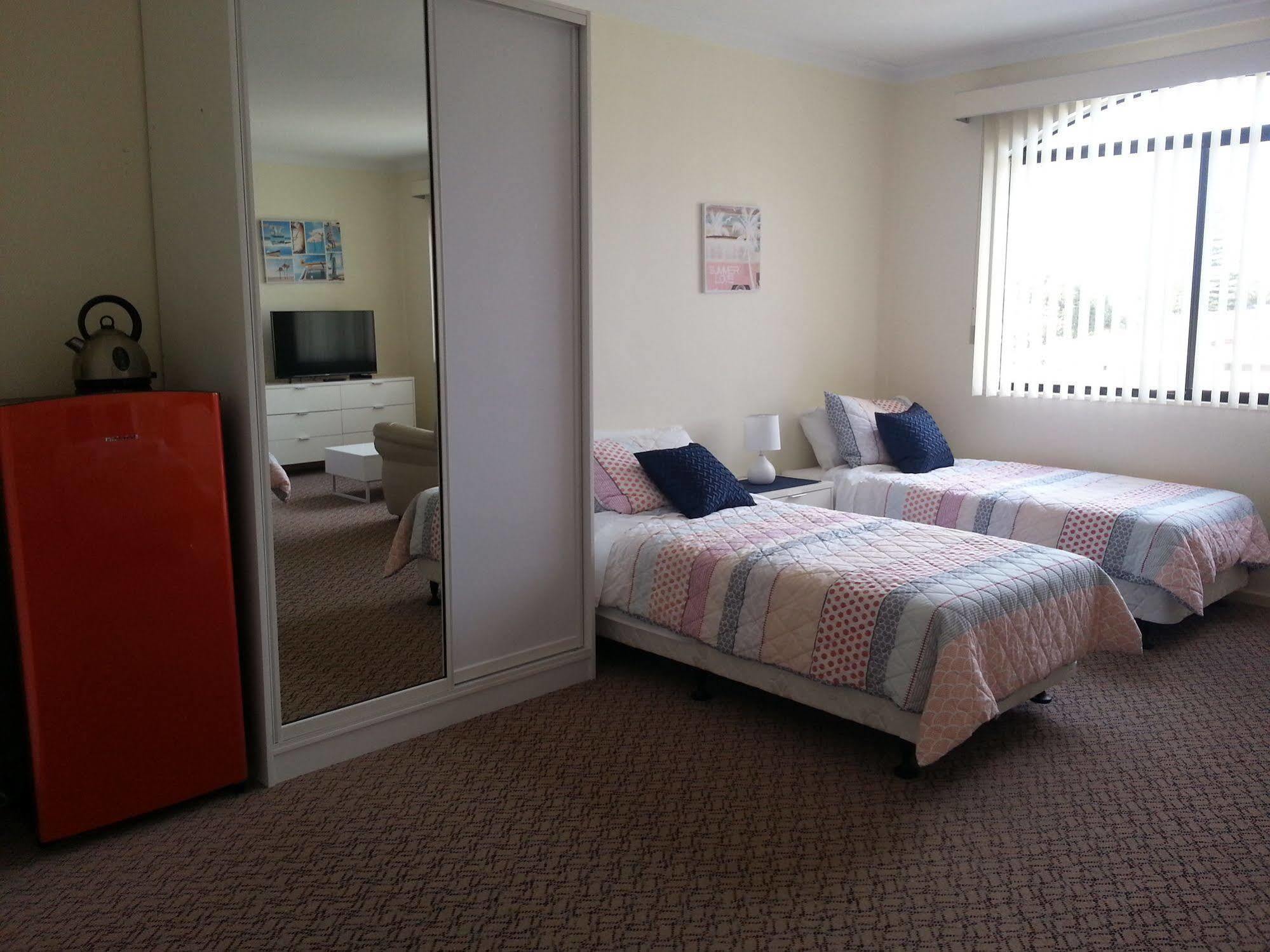 ロッキンガム パーム ビーチ ベッド&ブレックファースト Bed & Breakfast エクステリア 写真